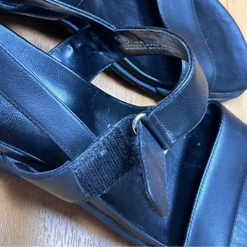 Madeline‎ Black Minimalist Sandals